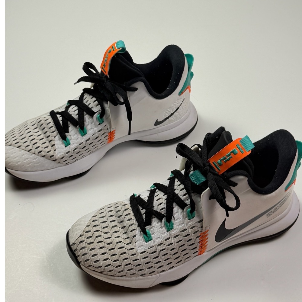 Nike LeBron Witness 5 White Clear Jade Total Orange Size 10 Basketball Shoes